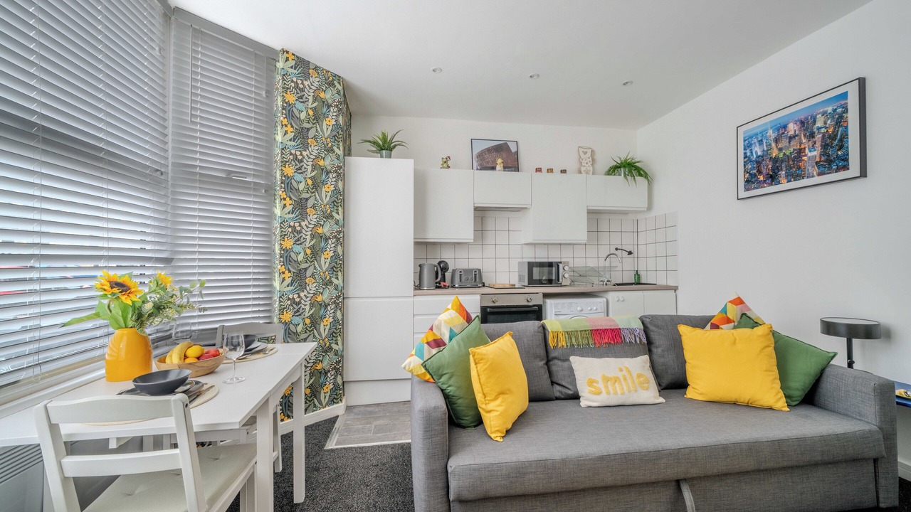 Photo of Livingroom in Adamsdown