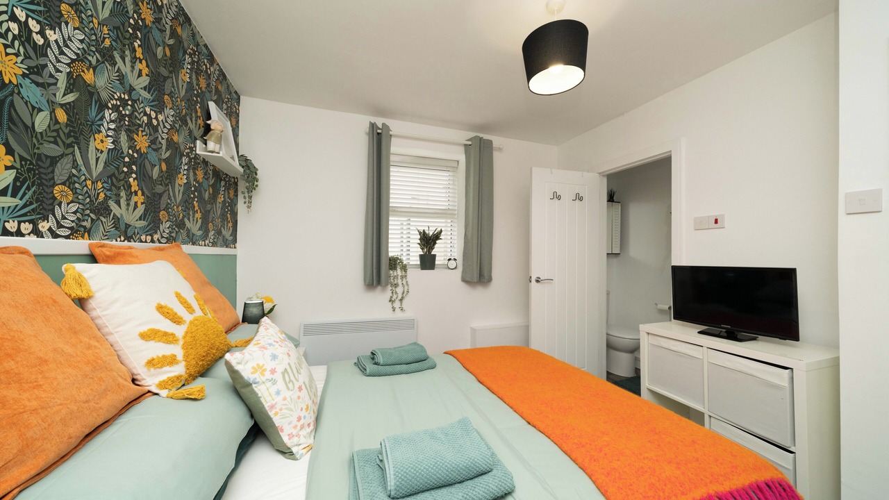 Photo of Bedroom in Adamsdown