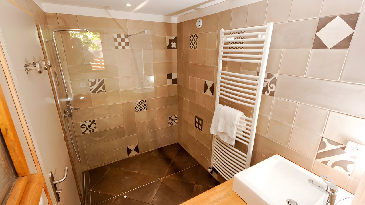 Photo of Bathroom in Chozeau