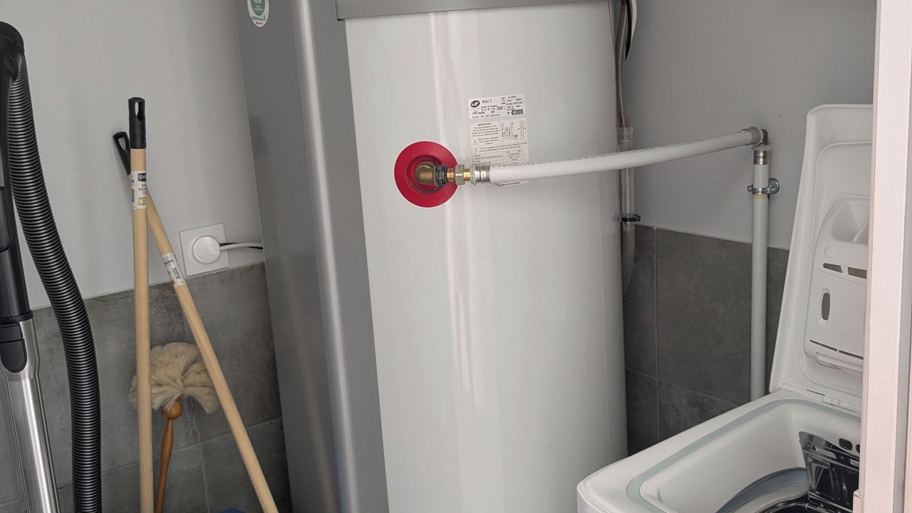 Photo of Others in Bransles