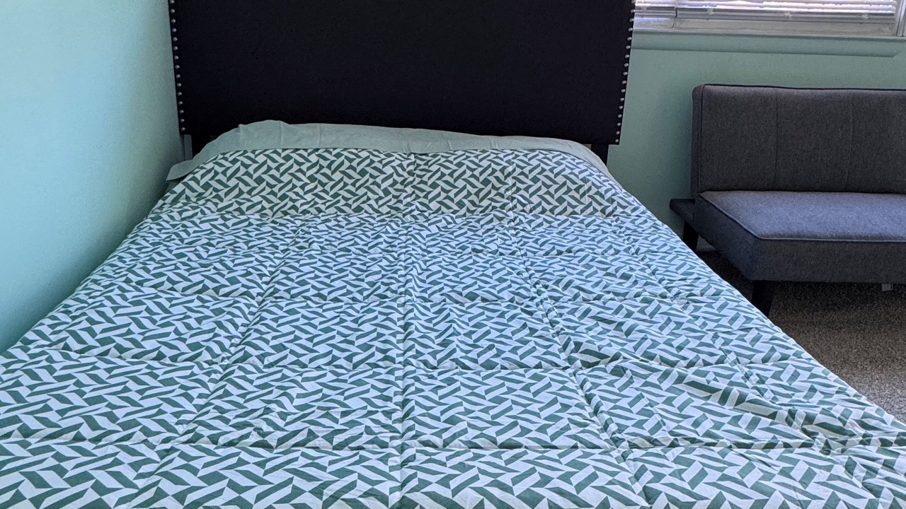 Photo of Bedroom in Graniteville