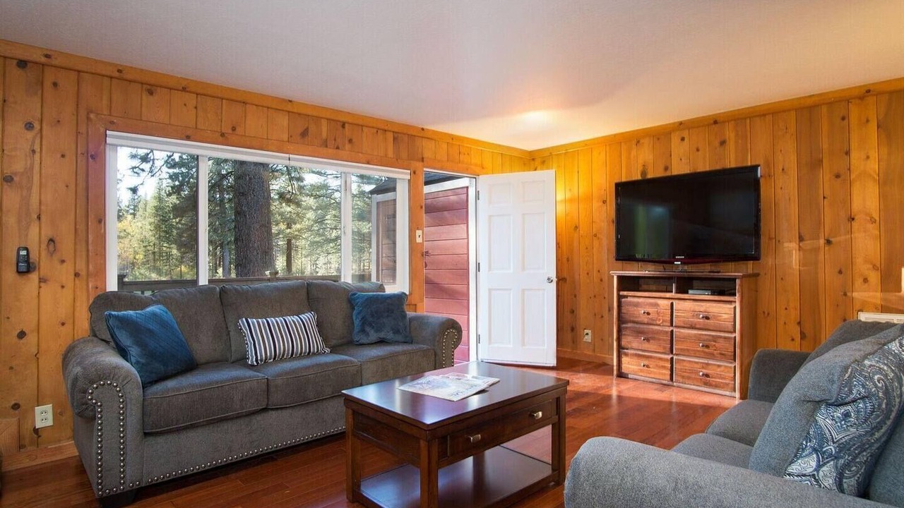 Photo of Livingroom in Kings Beach