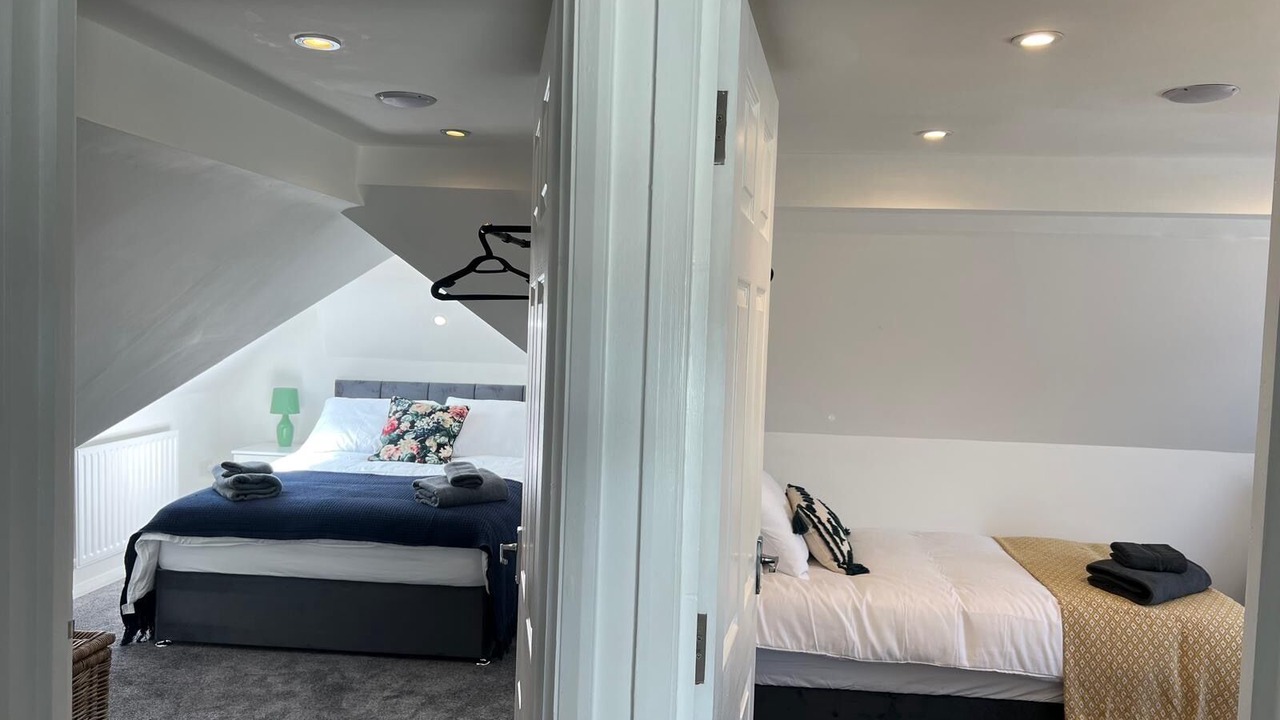 Photo of Others in Horley