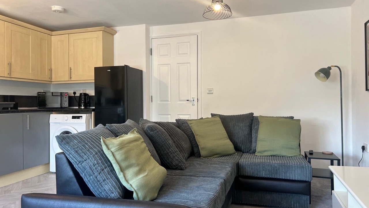 Photo of Bedroom in Horley