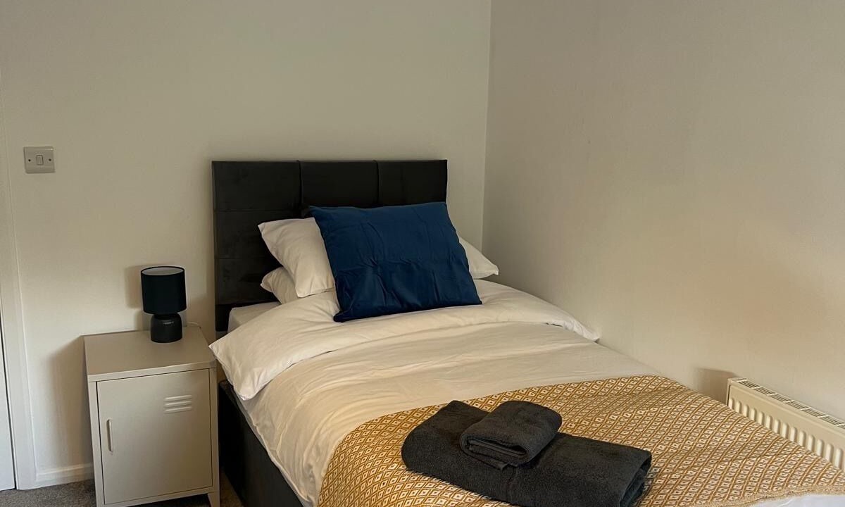 Photo of Others in Horley