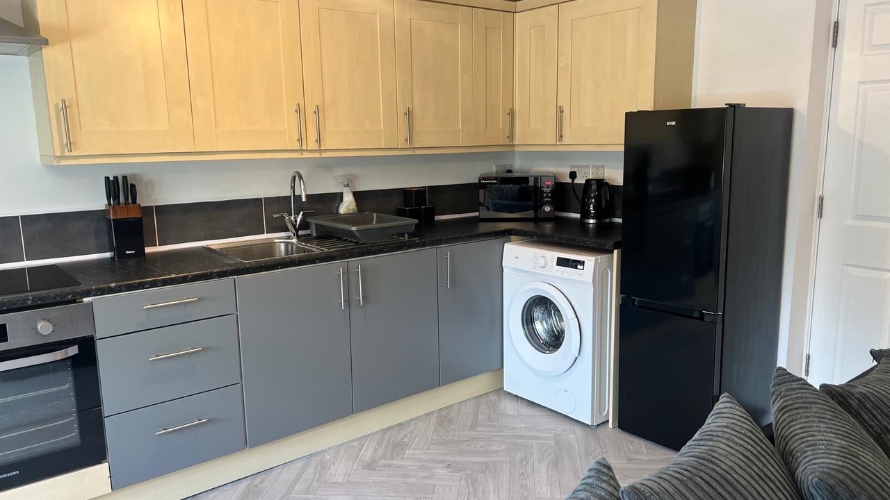 Photo of Others in Horley