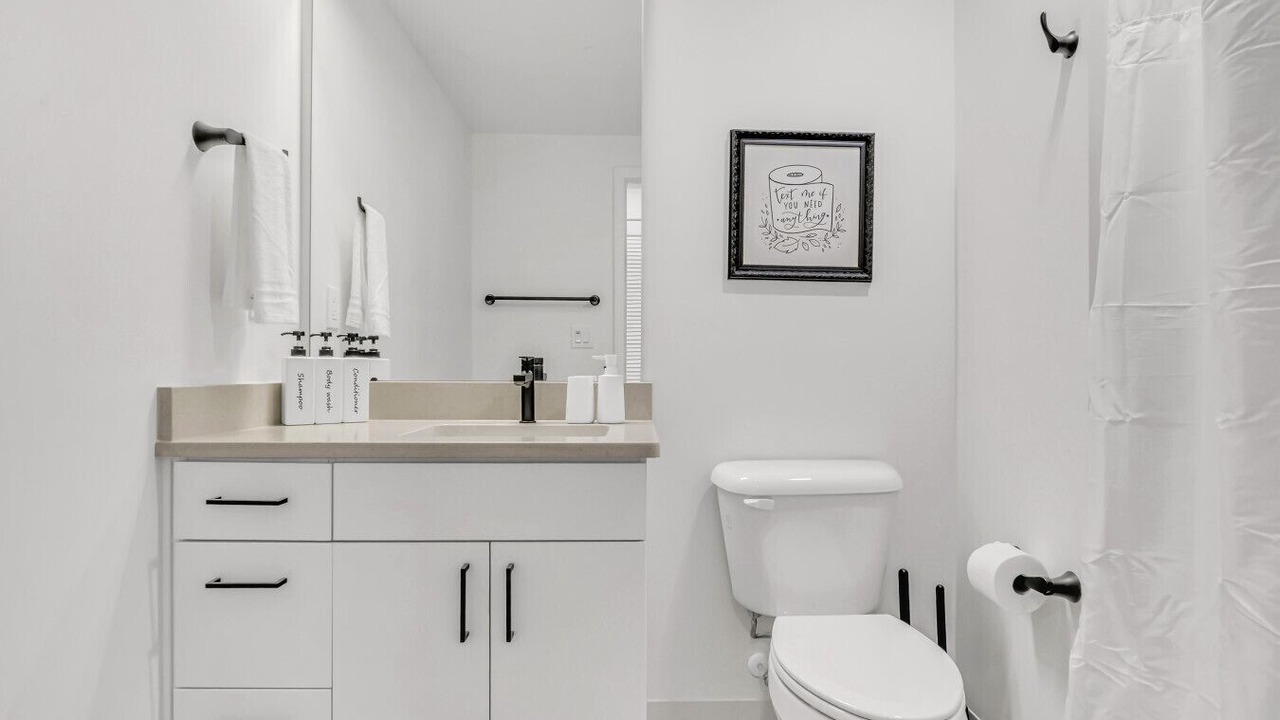 Photo of Bathroom in University Circle