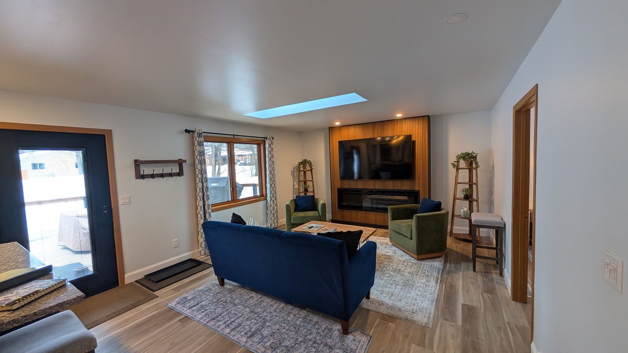 Photo of Livingroom in Trowbridge Park