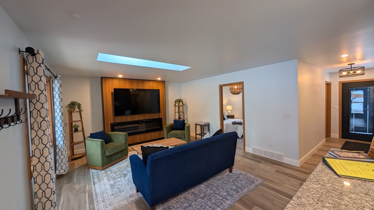Photo of Livingroom in Trowbridge Park