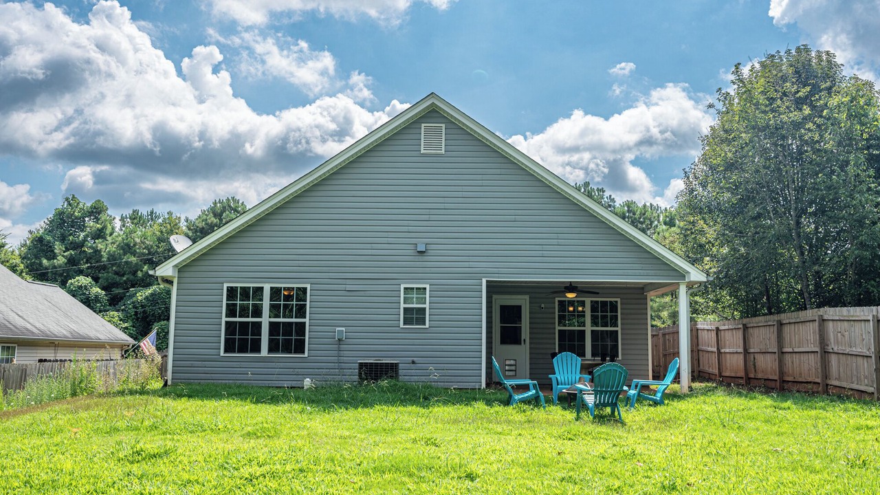 Photo of Outdoor in Emerson