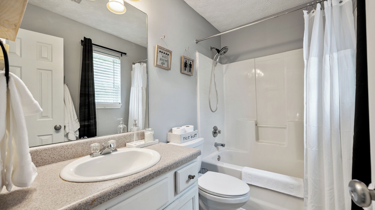 Photo of Bathroom in Emerson