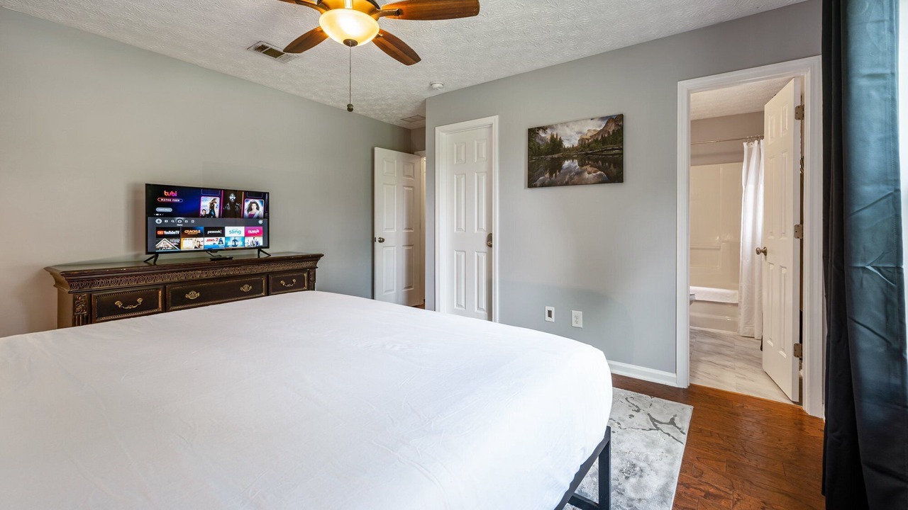 Photo of Bedroom in Emerson