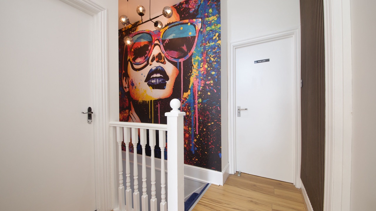 Photo of Others in Bowes