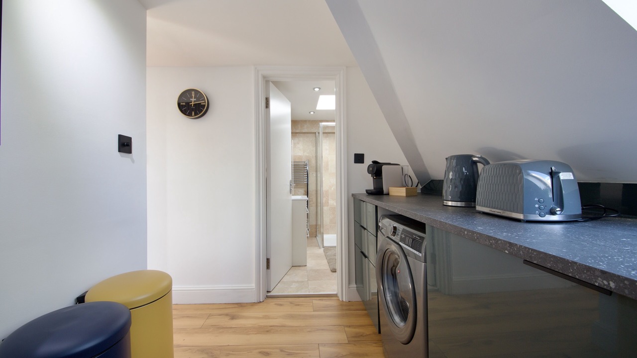 Photo of Others in Bowes