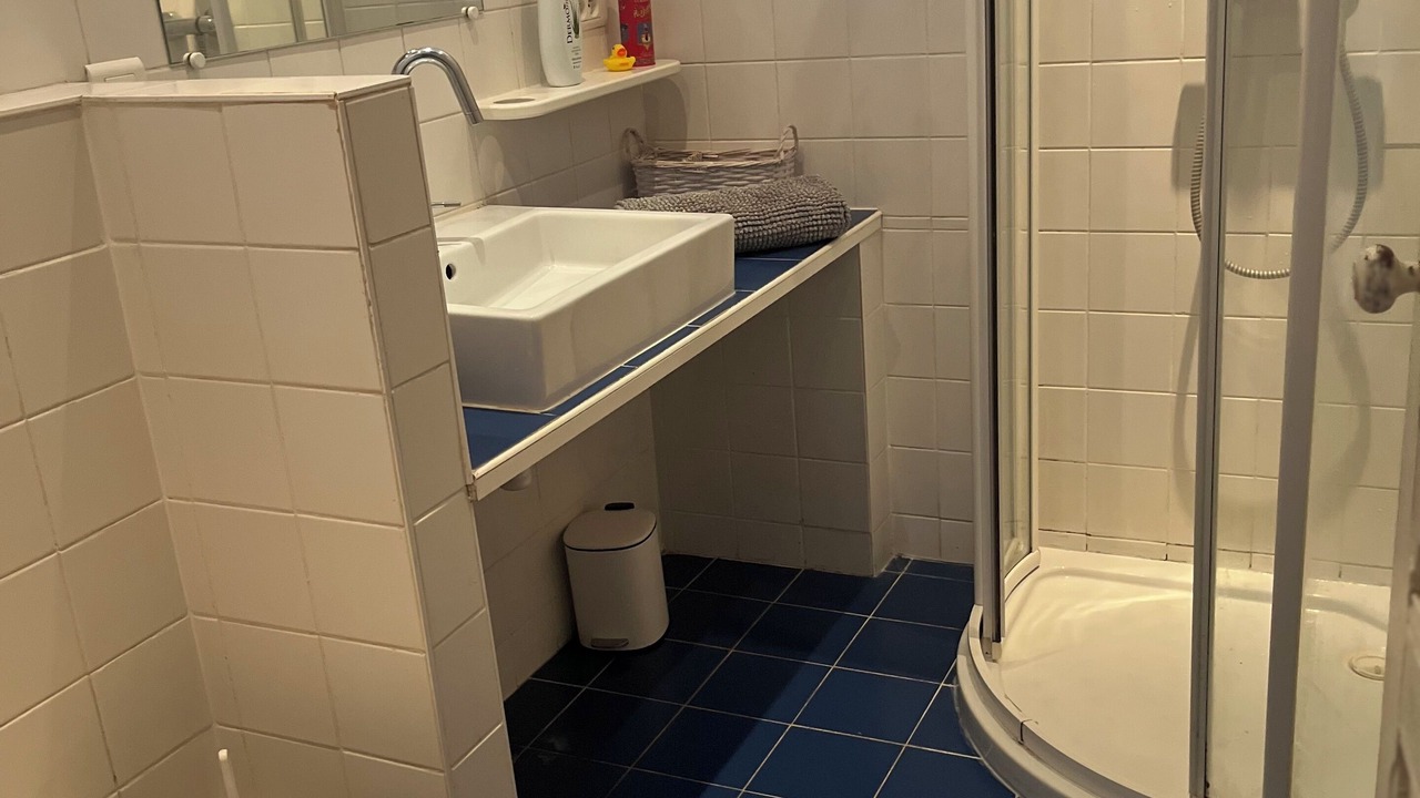 Photo of Bathroom in Cholet