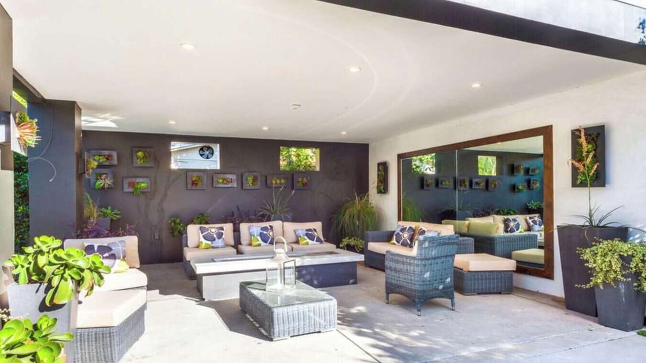 Photo of Patio Balcony in Melrose