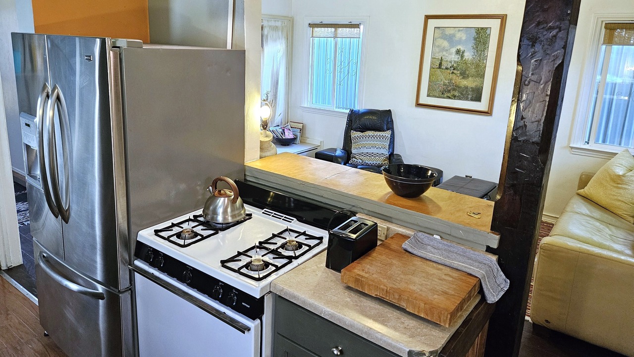 Photo of Kitchen in NoHo Arts District