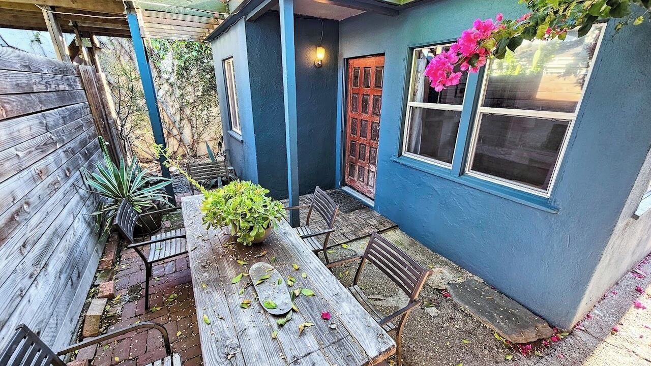 Photo of Outdoor in NoHo Arts District