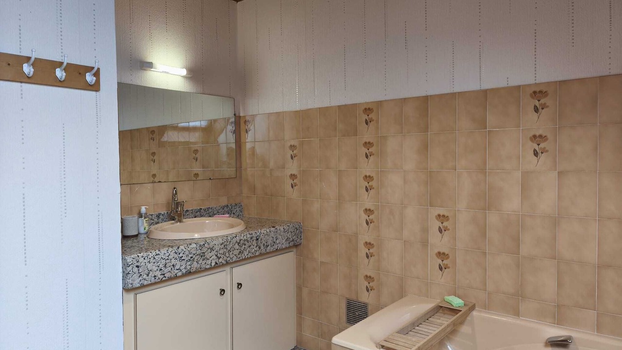 Photo of Bathroom in Baille