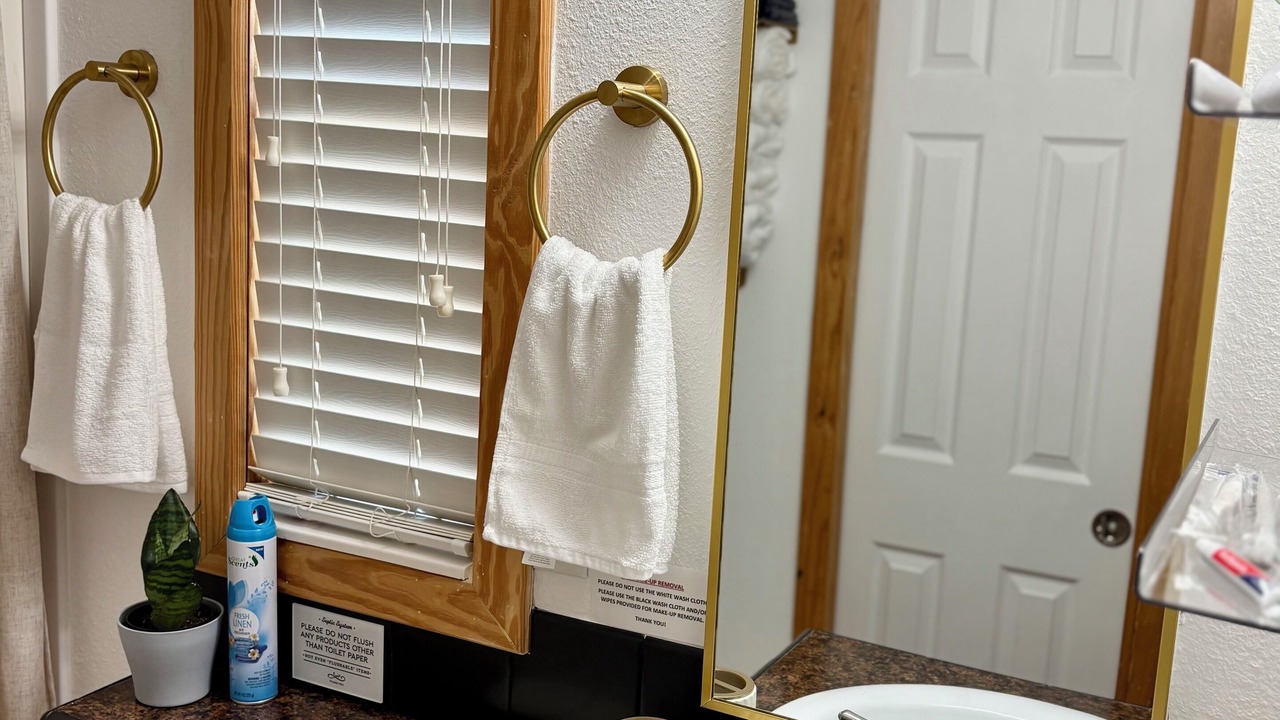 Photo of Bathroom in La Hacienda Estates