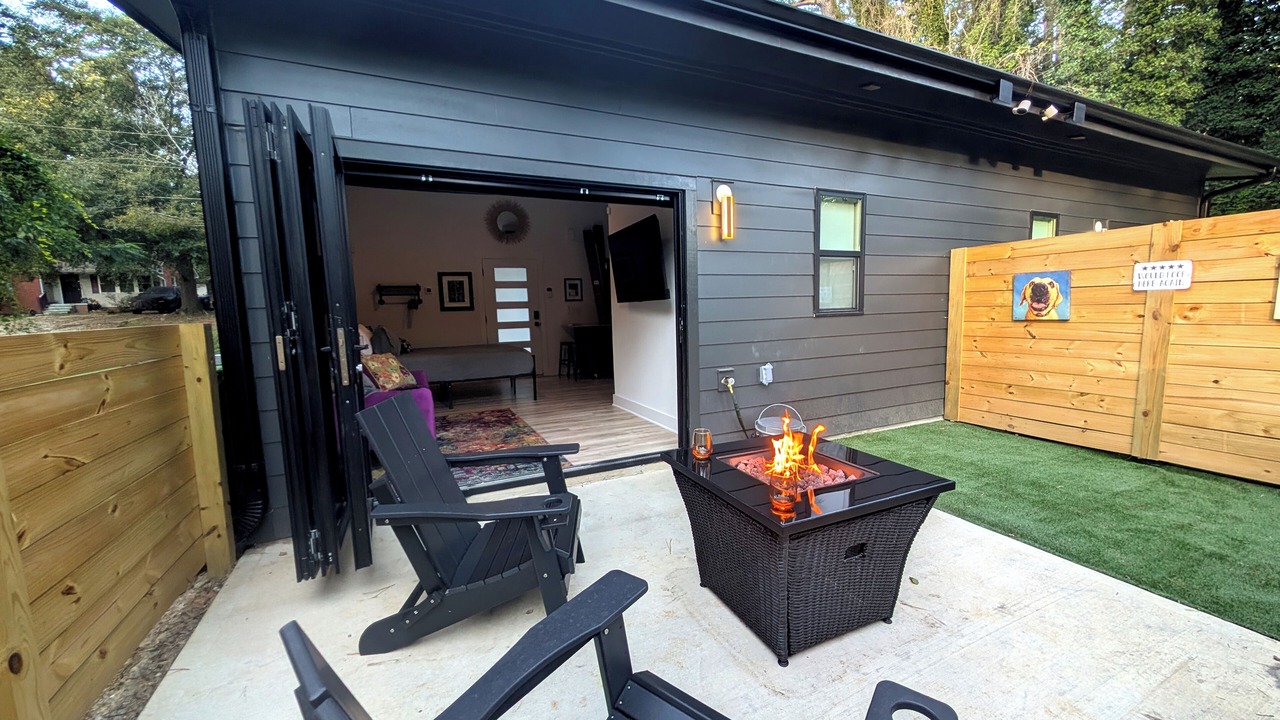 Photo of Patio Balcony in Southeast Raleigh