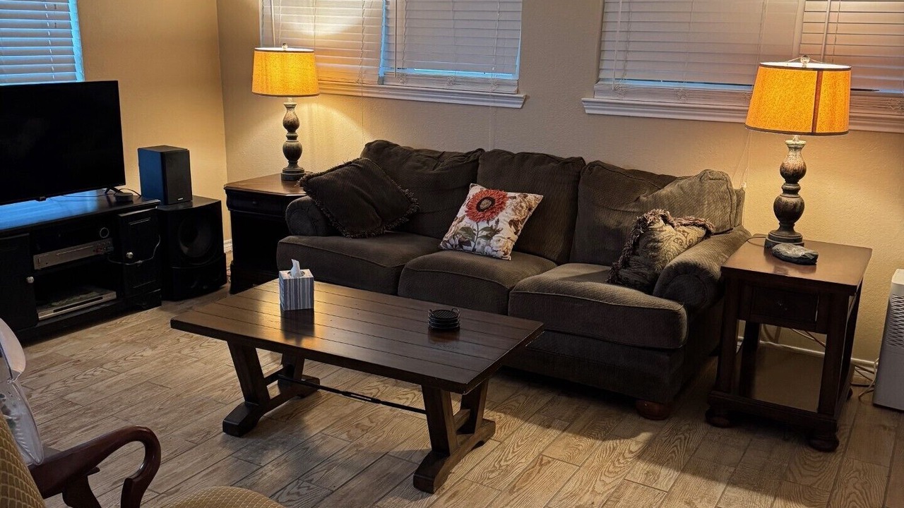Photo of Livingroom in Wills Point