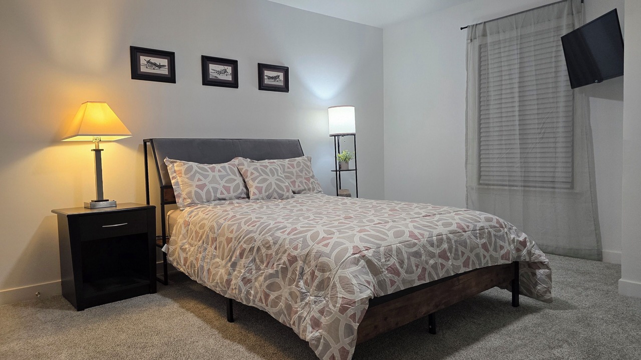 Photo of Bedroom in Broken Arrow
