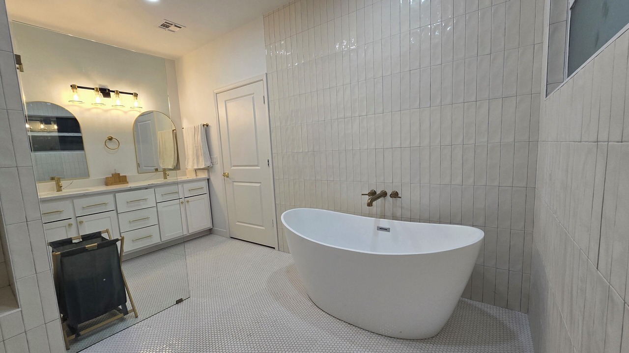 Photo of Bathroom in Broken Arrow