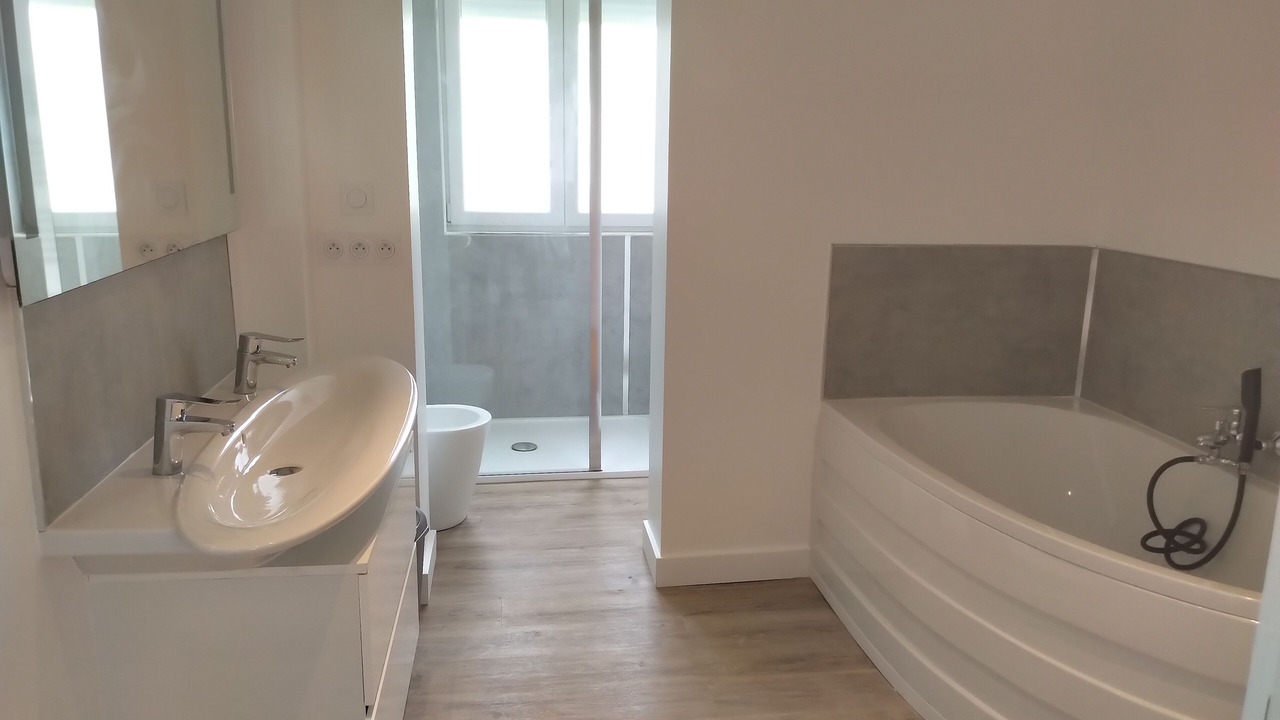Photo of Bathroom in Bretteville-sur-Odon