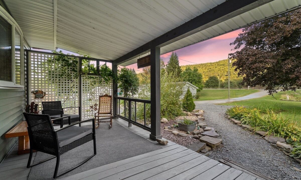 Photo of Patio Balcony in Beaver Dams