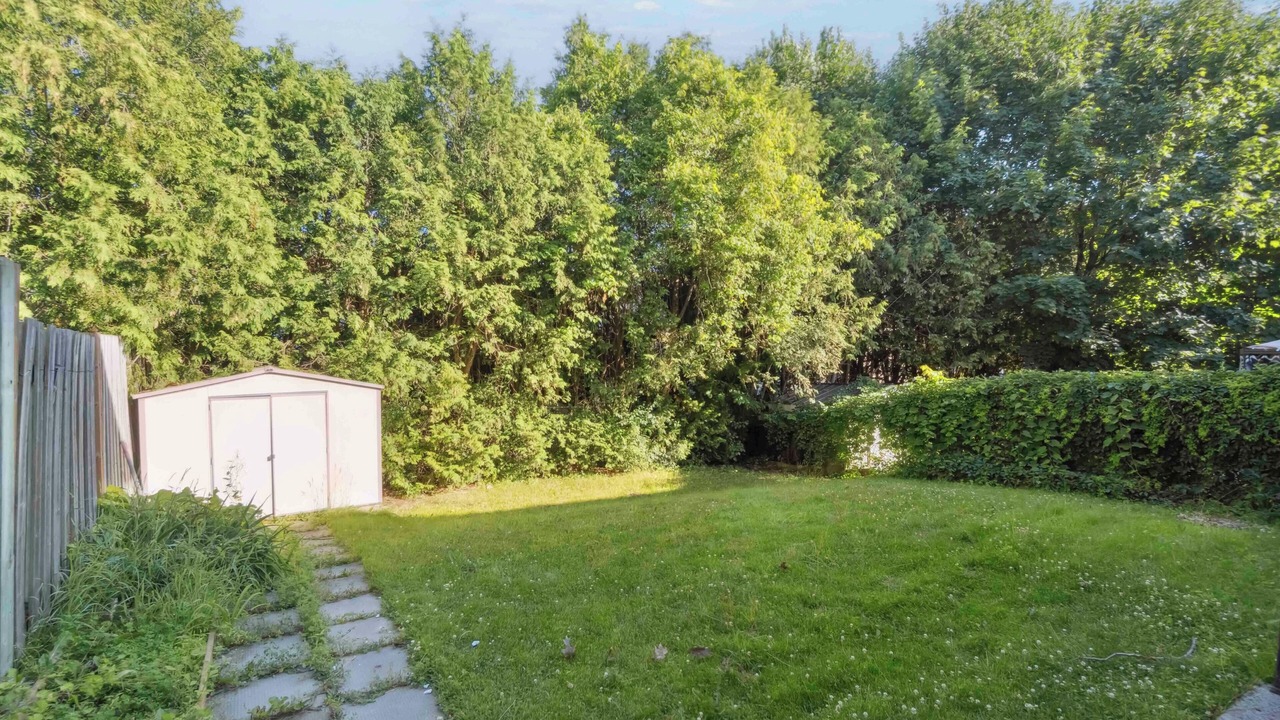 Photo of Outdoor in Ottawa Division
