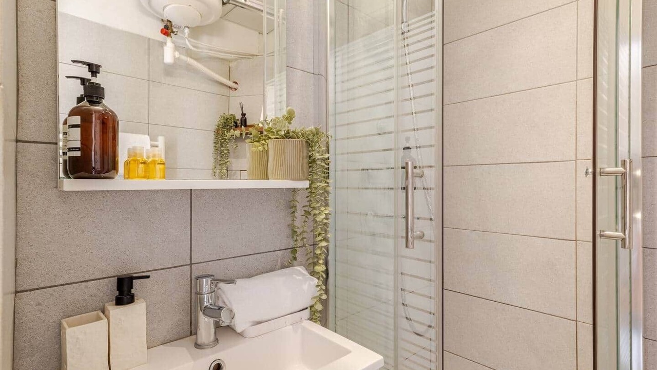 Photo of Bathroom in Charpennes - Charmettes