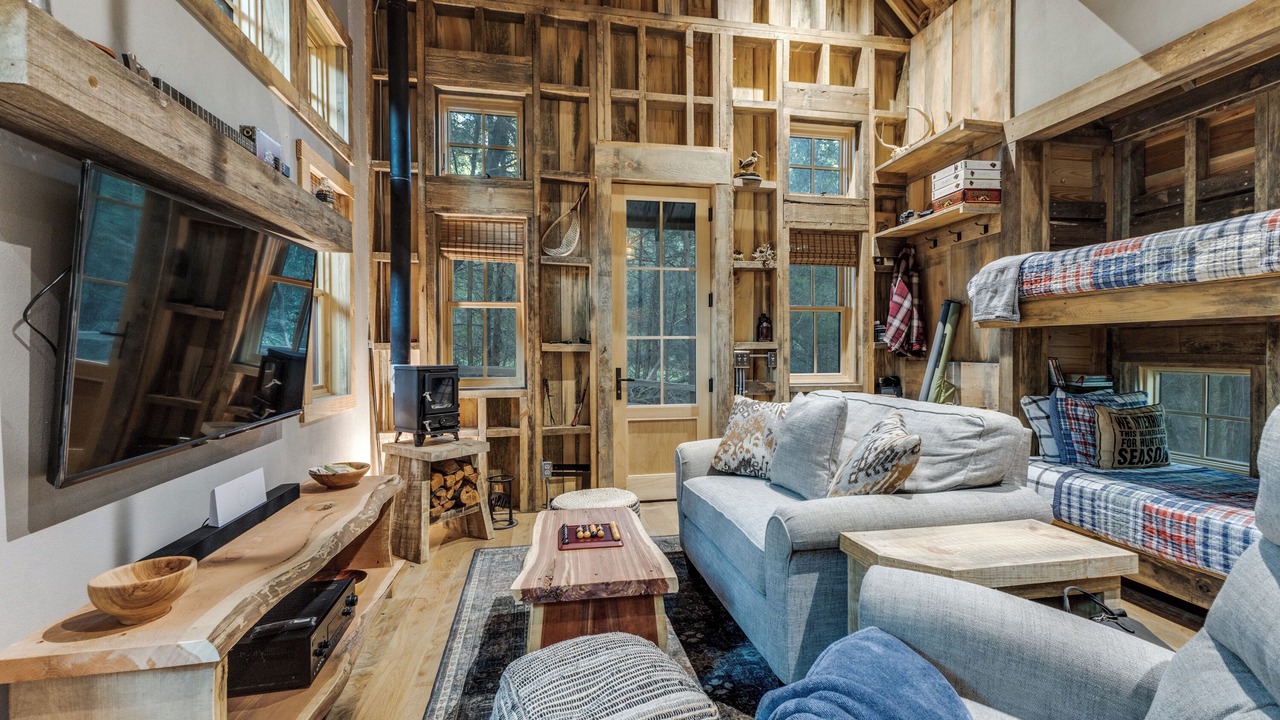 Photo of Livingroom in Van Zandt County