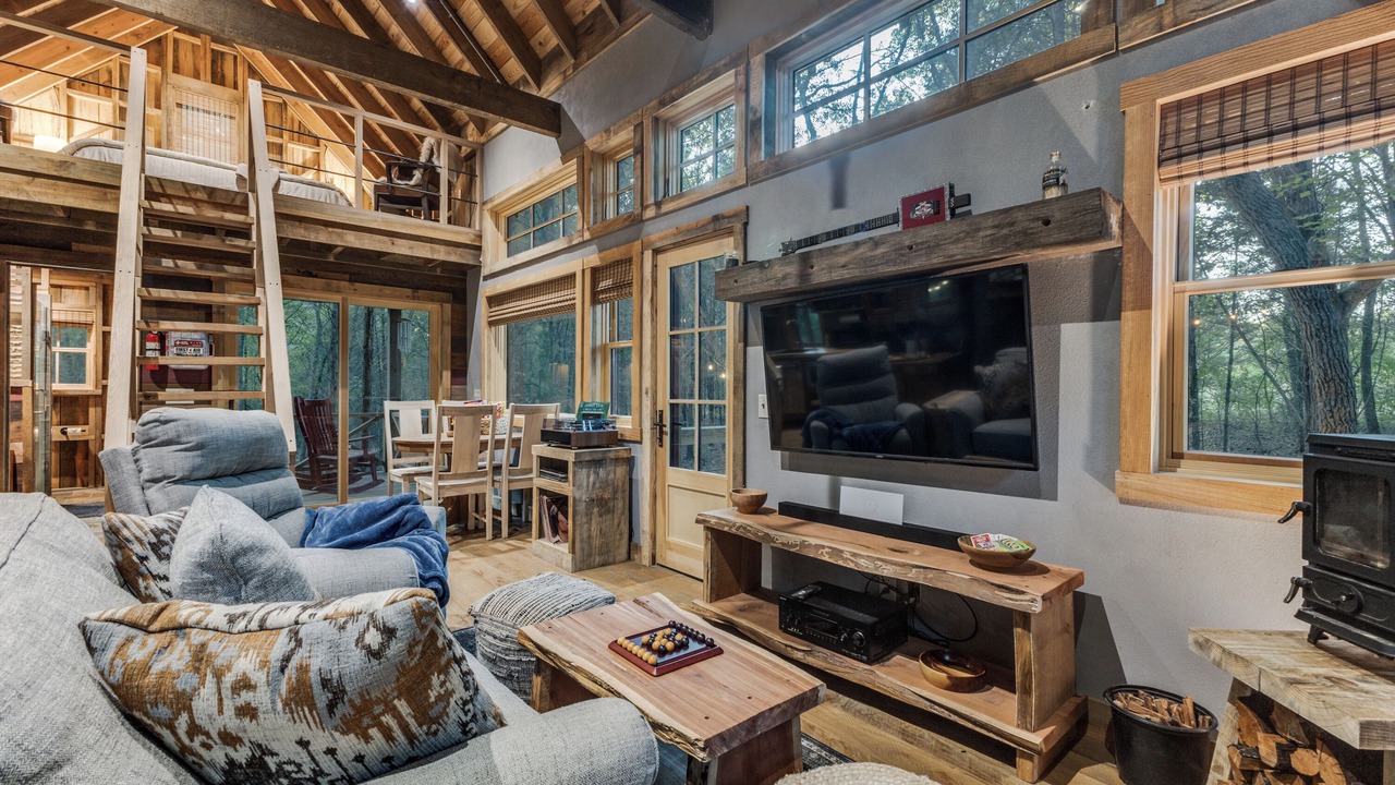 Photo of Livingroom in Van Zandt County