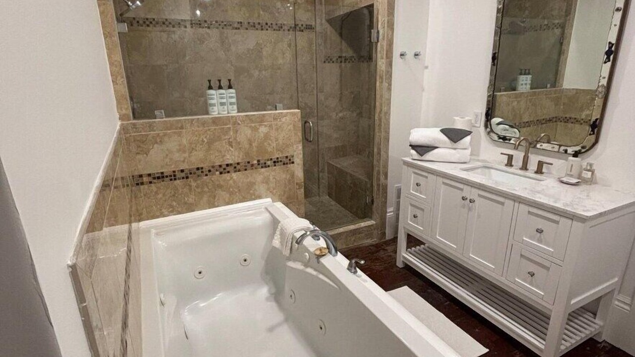 Photo of Bathroom in Historic District - North