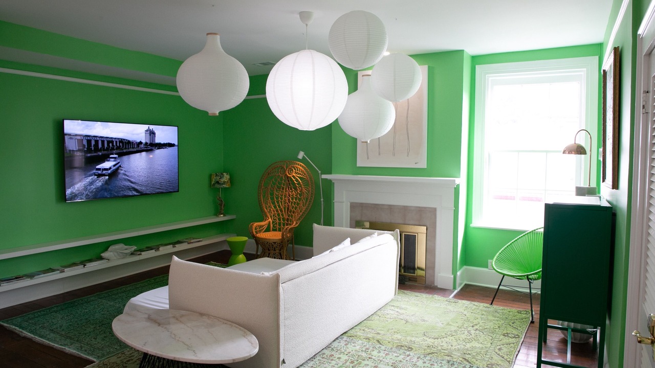 Photo of Livingroom in Historic District - North