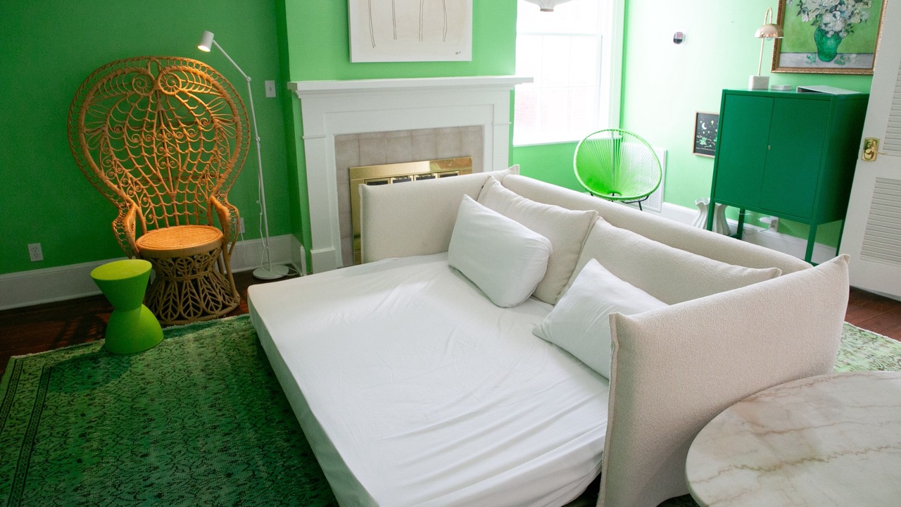 Photo of Bedroom in Historic District - North