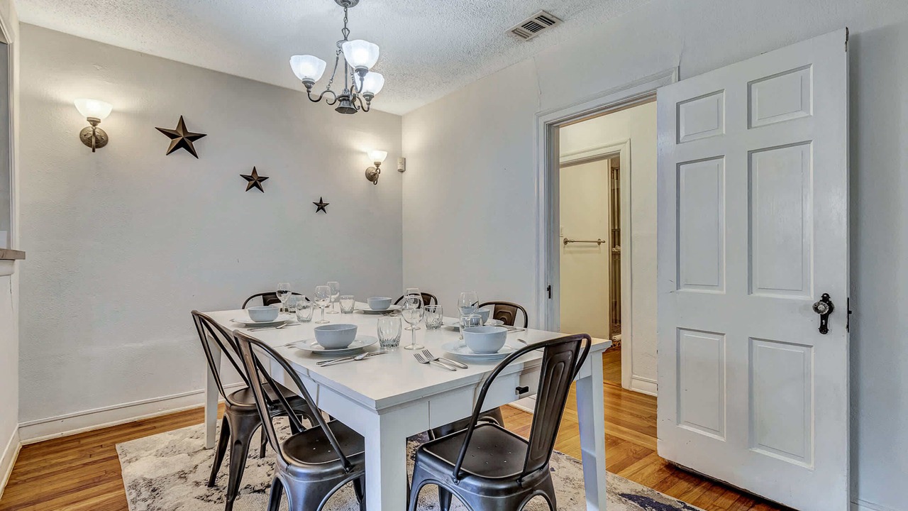 Photo of Livingroom in Jefferson