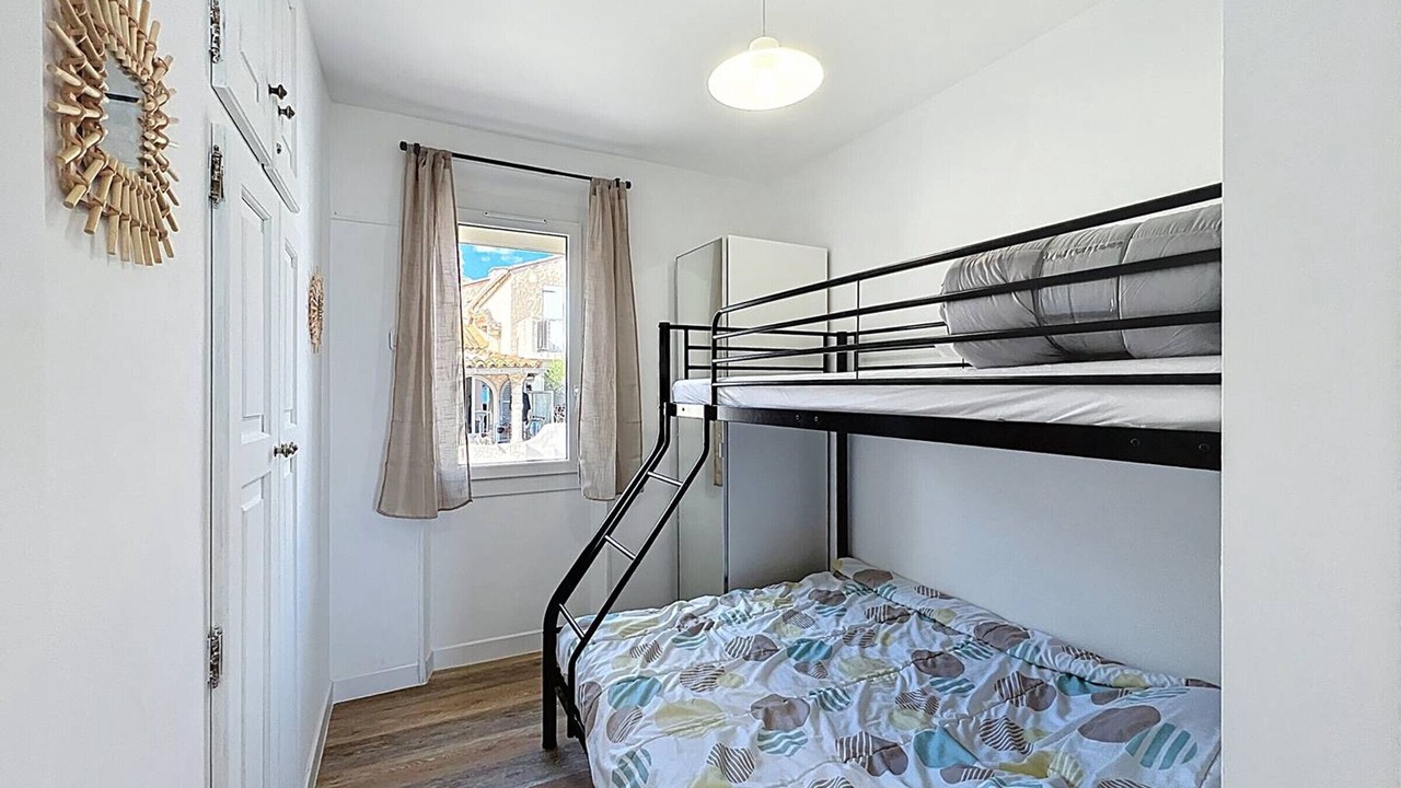 Photo of Bedroom in Les Lecques