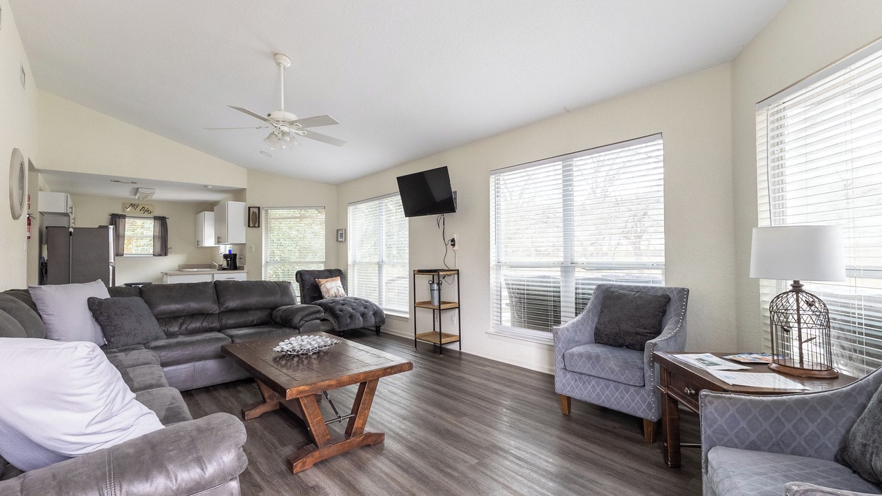 Photo of Livingroom in New Braunfels