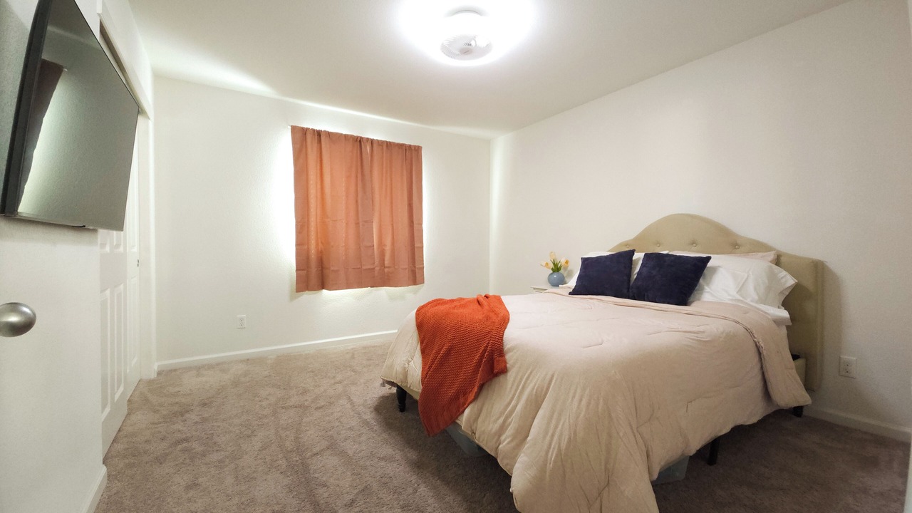 Photo of Bedroom in Roseville