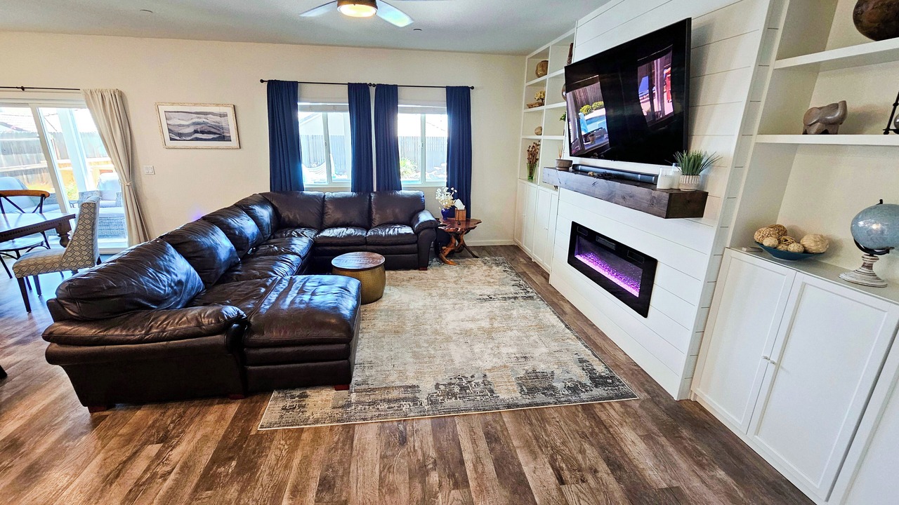 Photo of Livingroom in Roseville