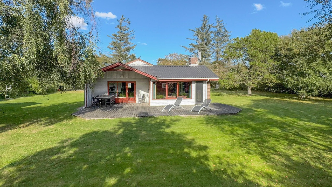 Photo of Others in Skaven Strand