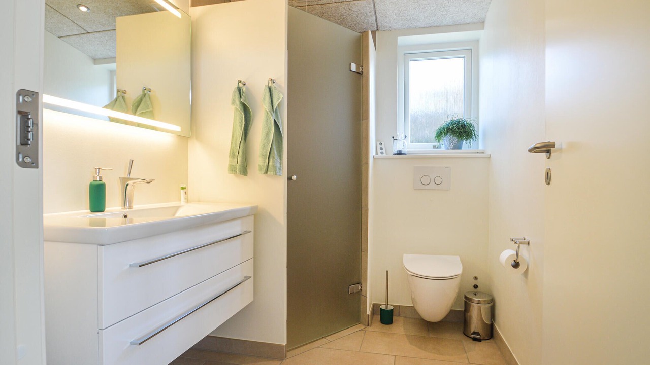 Photo of Bathroom in Hjarbæk