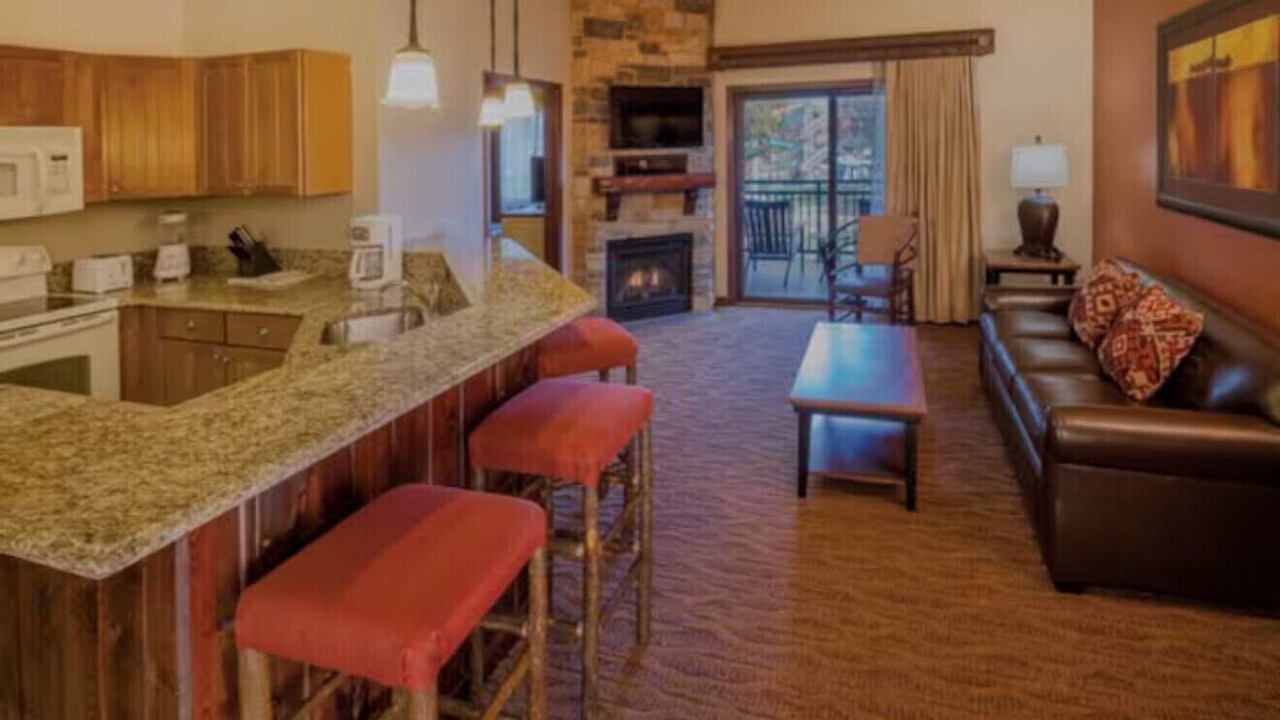Photo of Livingroom in Lake Delton