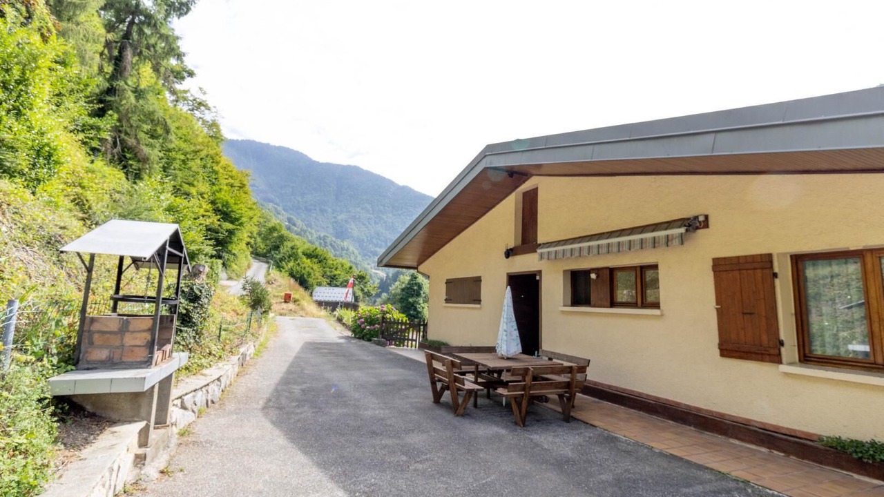 Photo of Outdoor in Queige