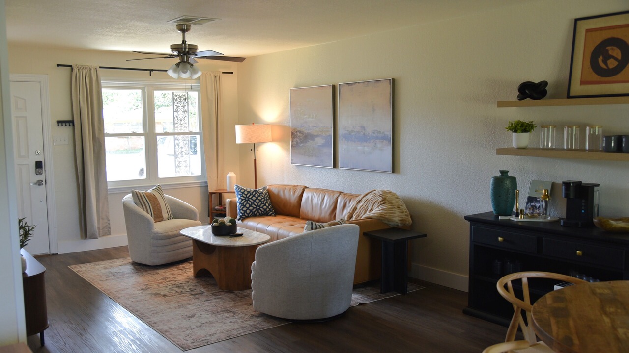 Photo of Livingroom in Temple