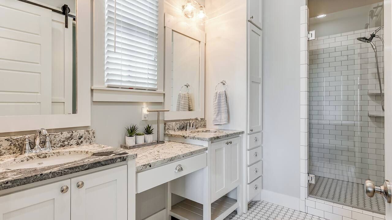 Photo of Bathroom in Eufaula