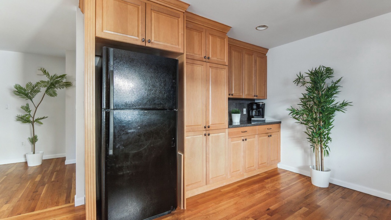 Photo of Others in White Plains