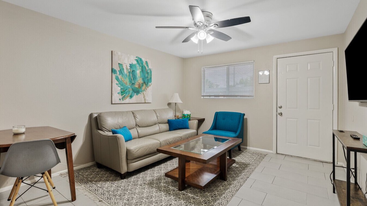 Photo of Livingroom in Mesa